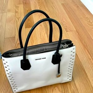Michael Kors Large Purse with Wallet